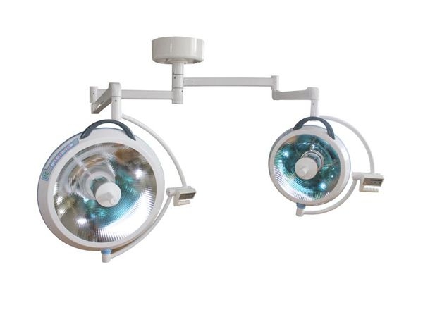 700／500型整體反射無(wú)影燈