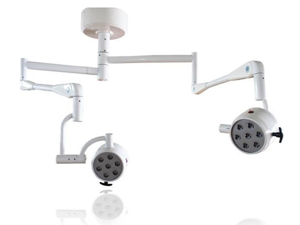 LED200／200型手術無影燈